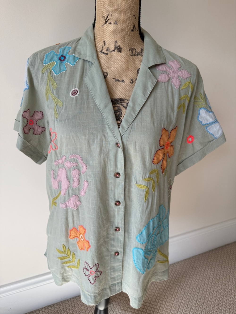 Anthropologie Floral Embroidered / Appliqué Button Down Shirt in Sage Green